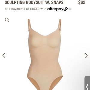 Skims Sculpting bodysuit w/Snaps